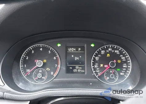 2013 Volkswagen Passat 2.5L S z USA, uszkodzony, nr VIN 1VWAP7A30DC078037